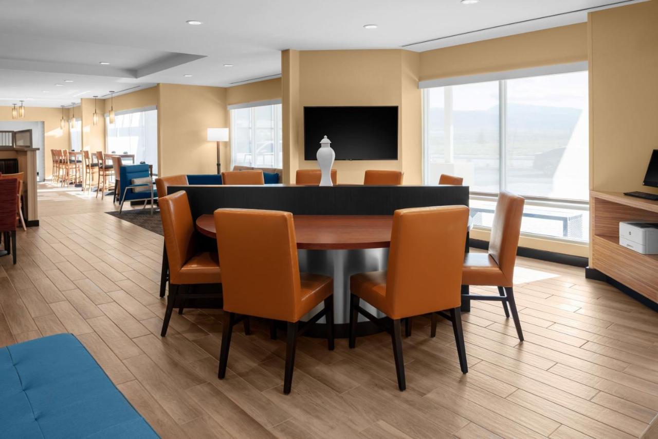 Towneplace Suites By Marriott Tehachapi Exterior photo